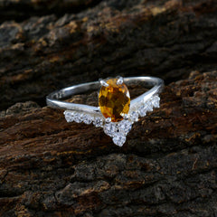 Saanvi Luxurious Yellow Halo Ring
