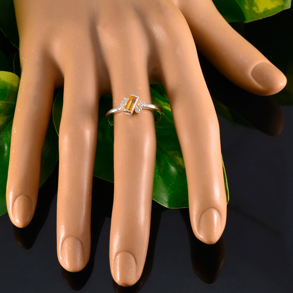 Jia Trendy Yellow Halo Ring
