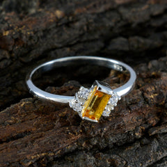 Jia Trendy Yellow Halo Ring