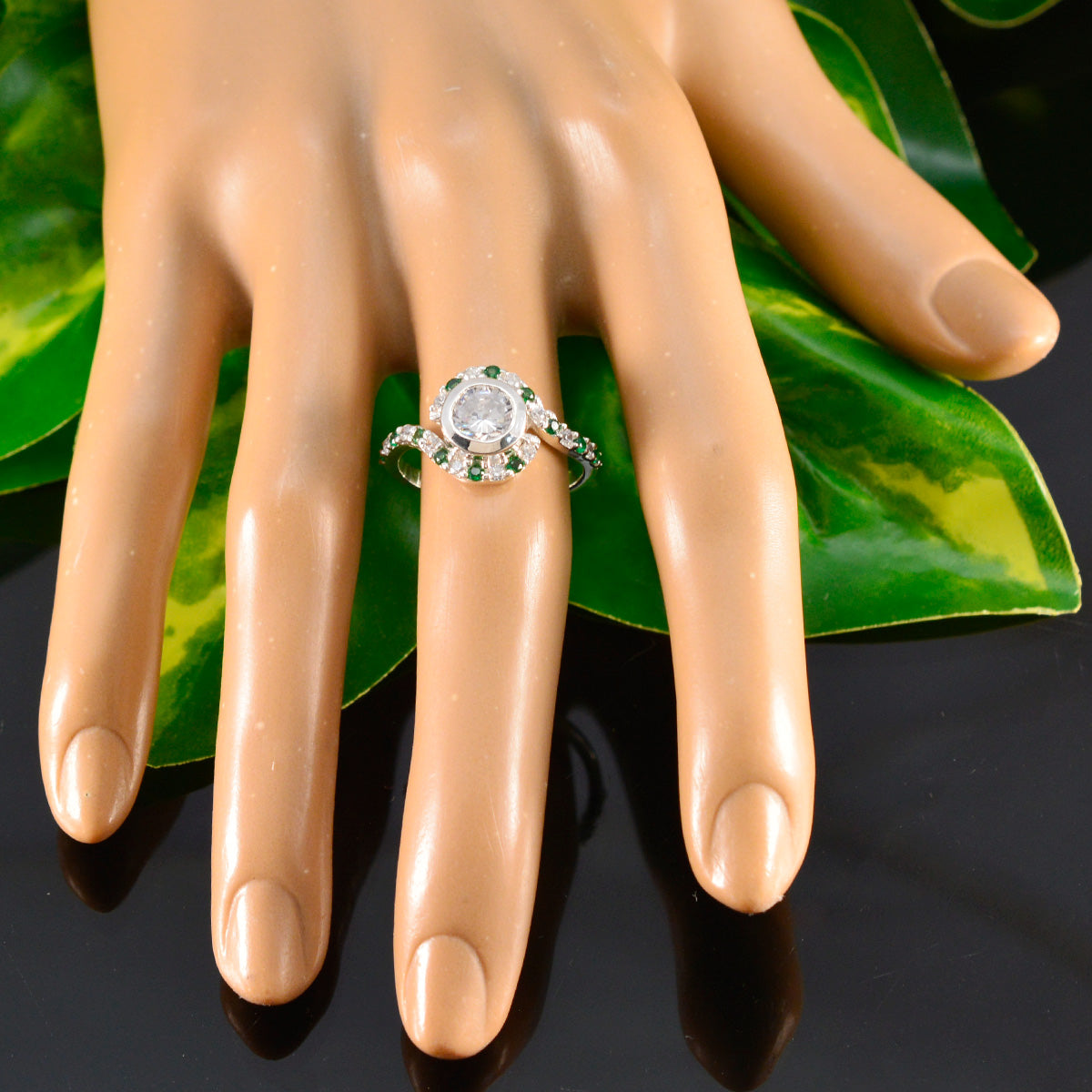 Ying Sophisticated Green multiple Ring