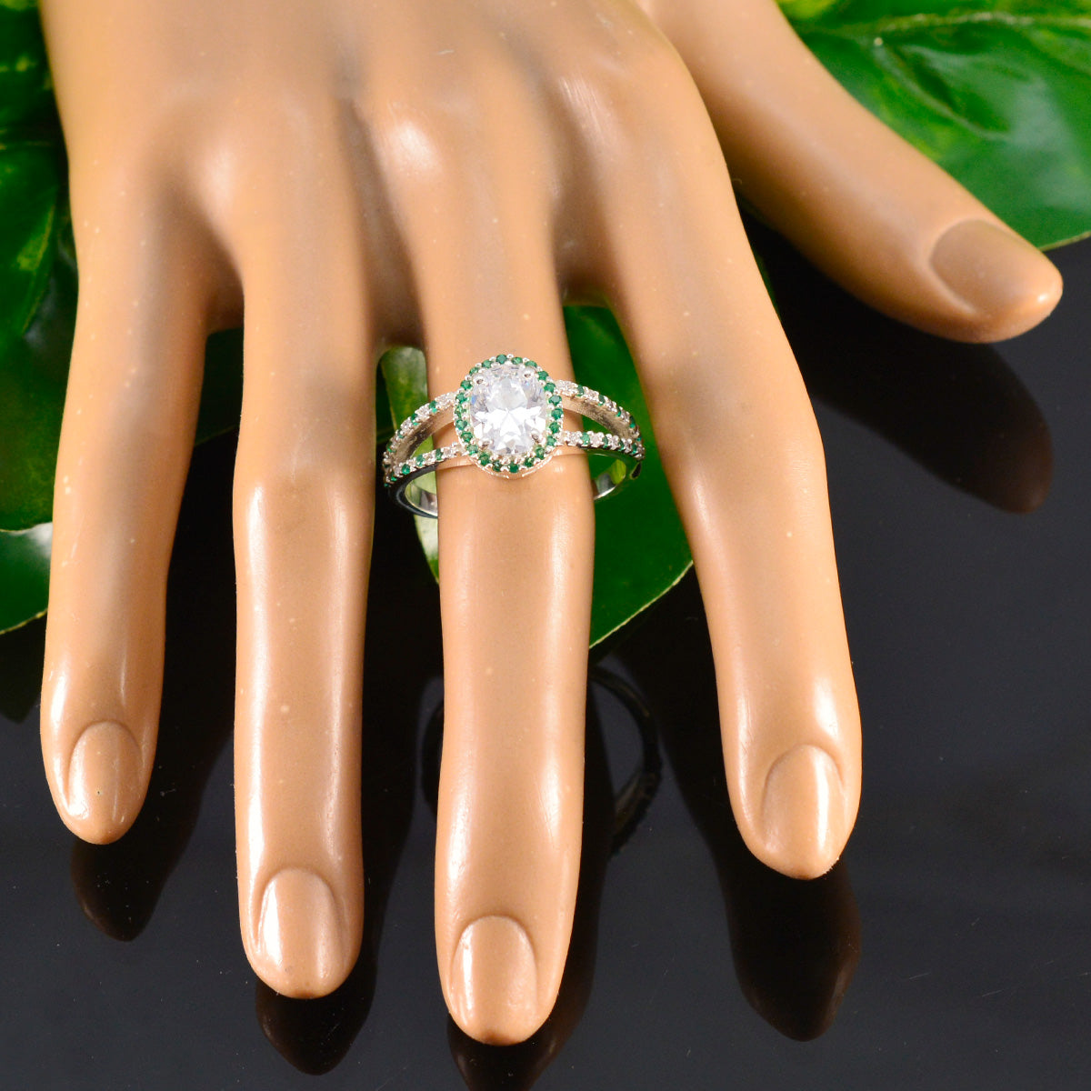 Joaquina Artisan Green Halo Ring