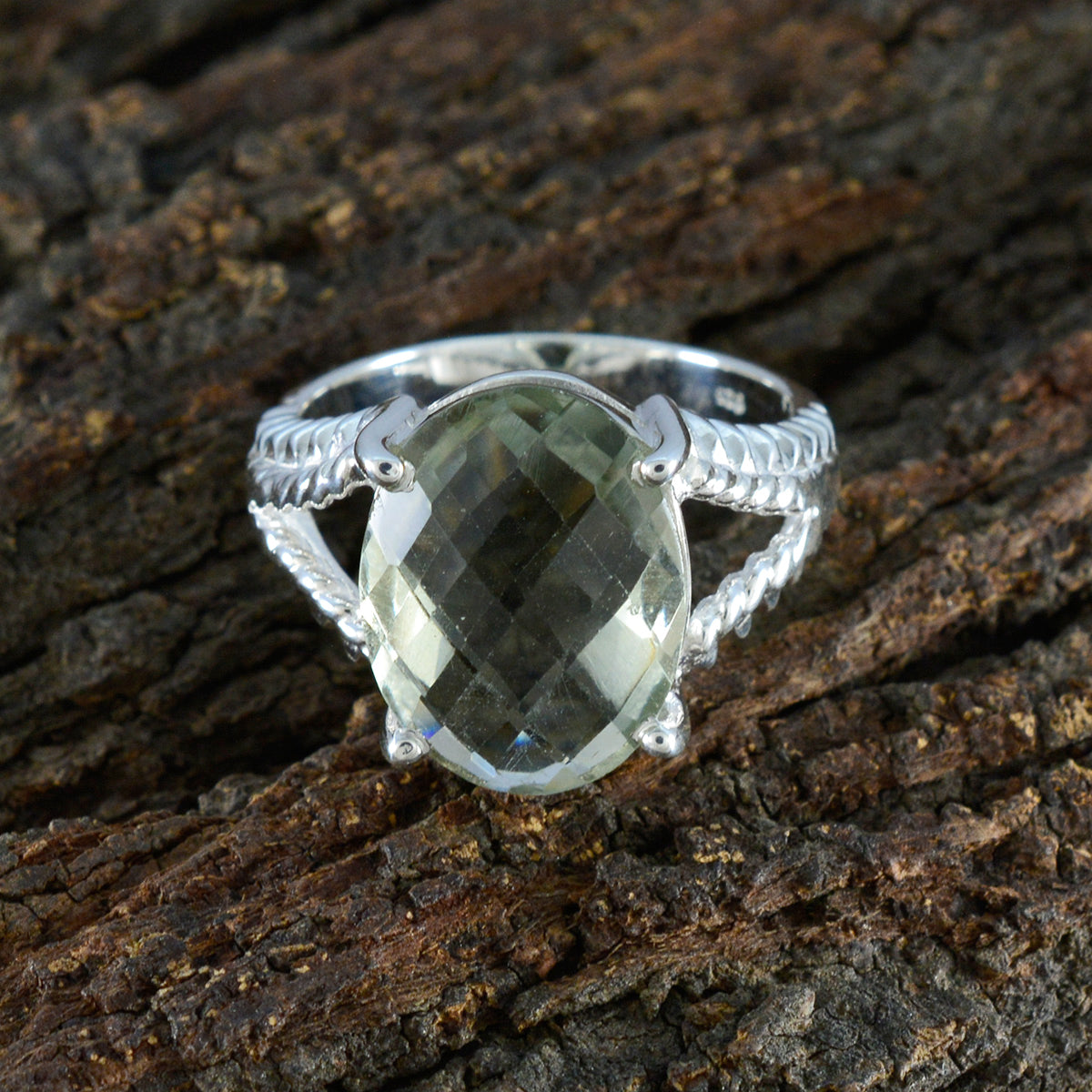 Skylar Fairytale Light Green Solitaire Ring