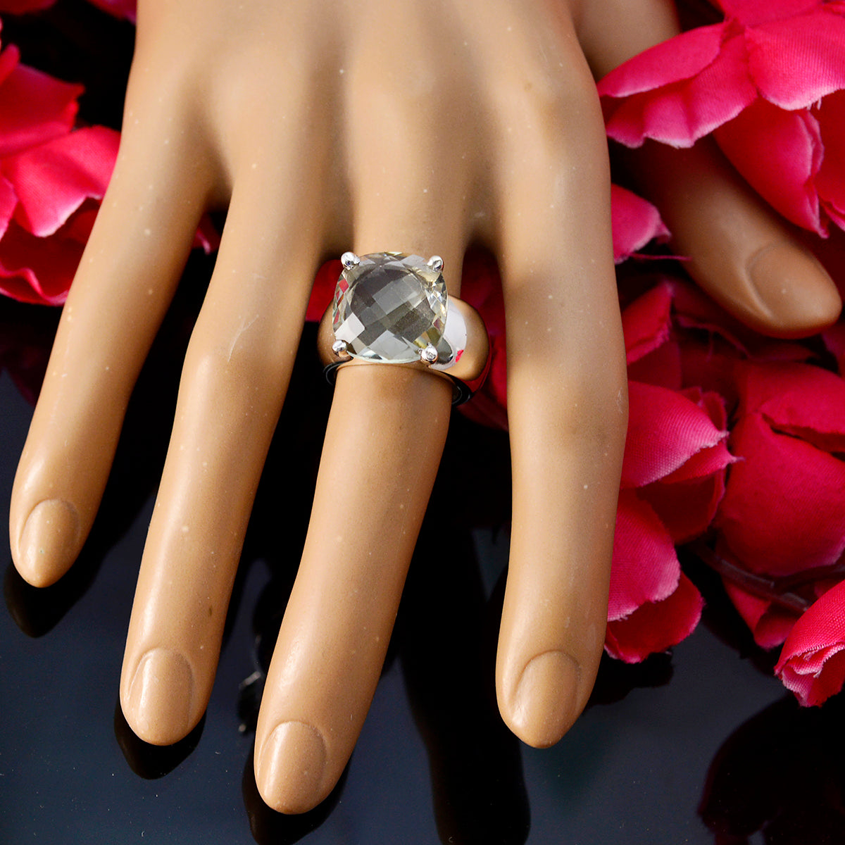 Ida Signet Light Green Solitaire Ring