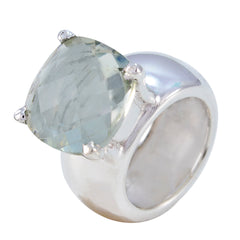 Ida Signet Light Green Solitaire Ring