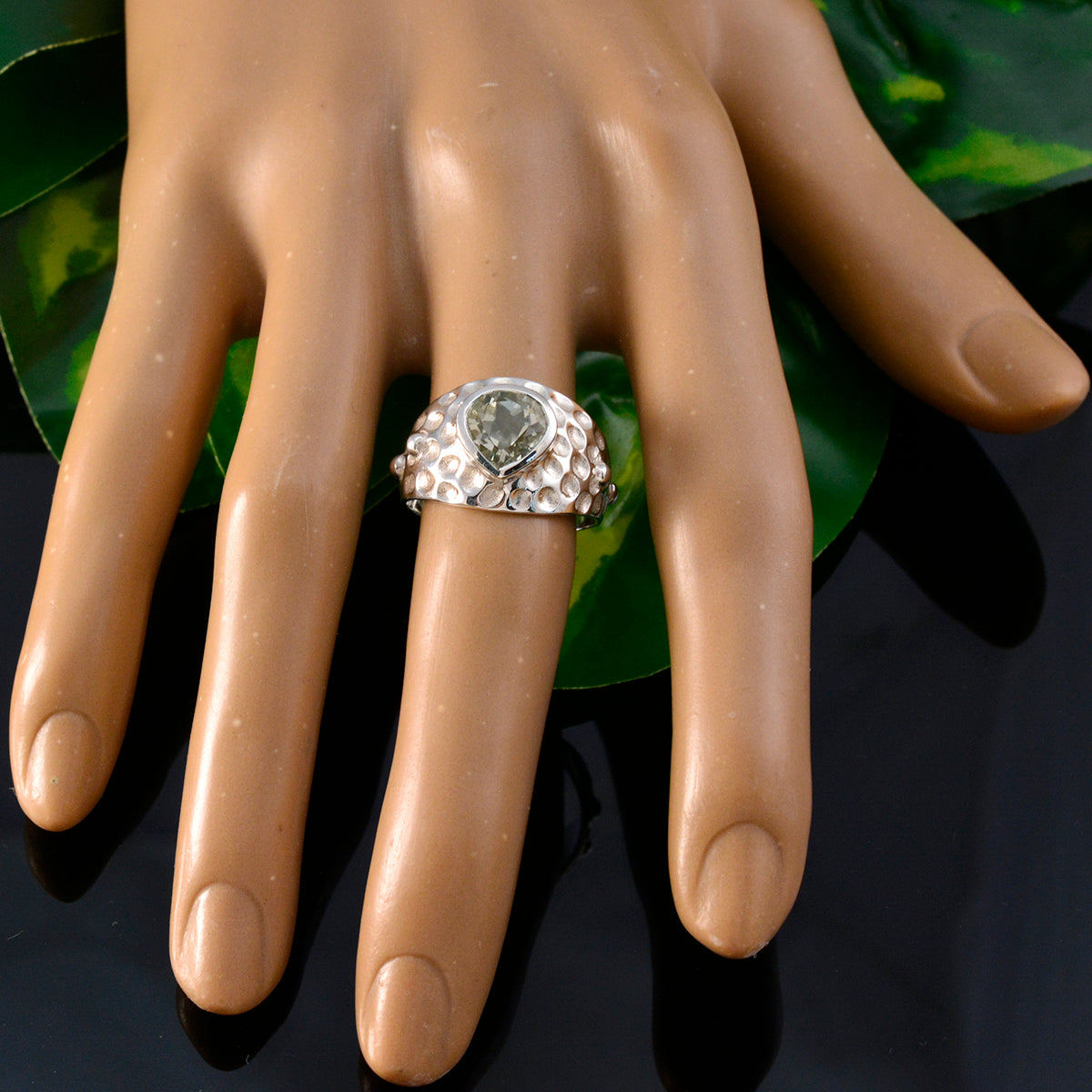 Luisa Luxurious Light Green Solitaire Ring