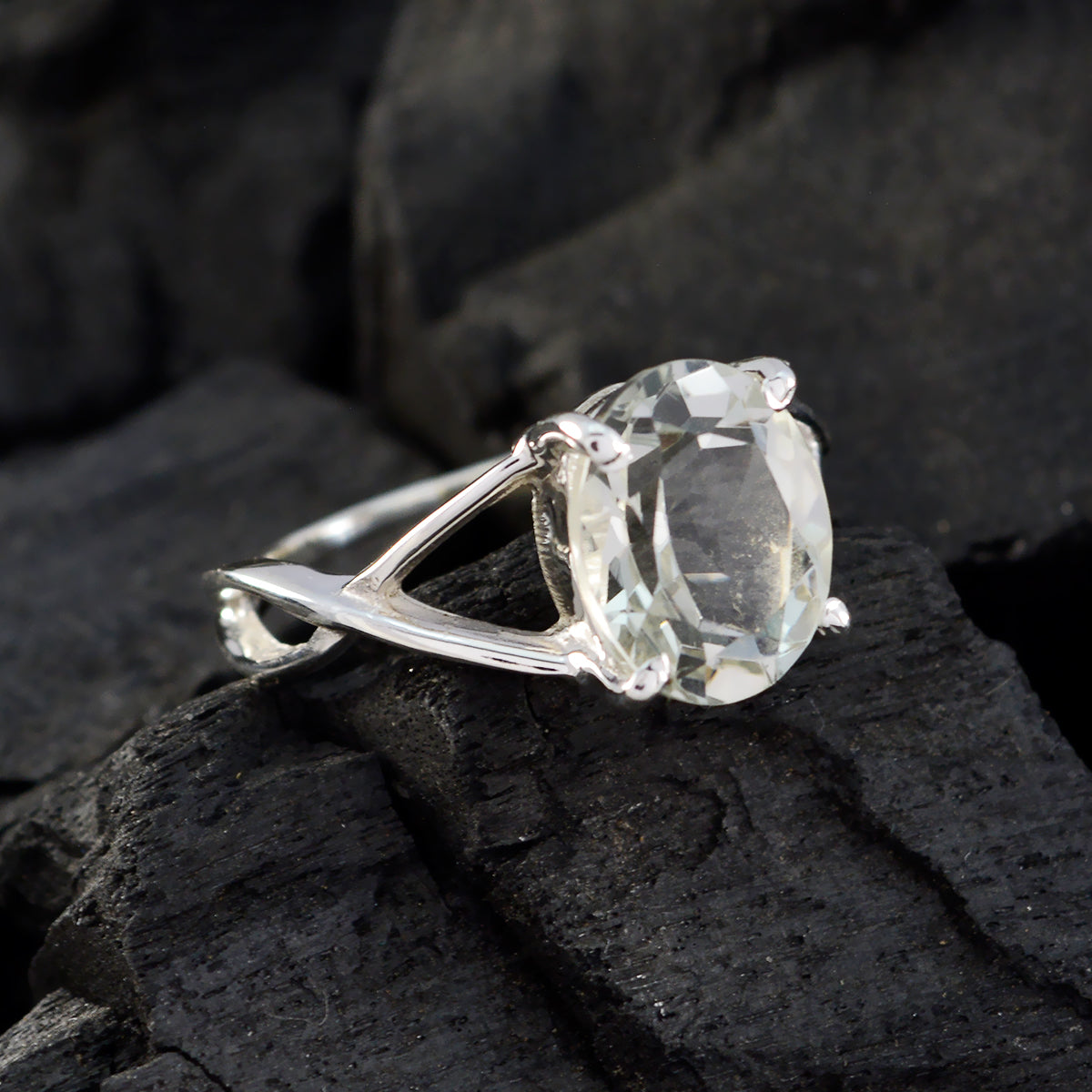Lakshmi Glamorous Light Green Solitaire Ring