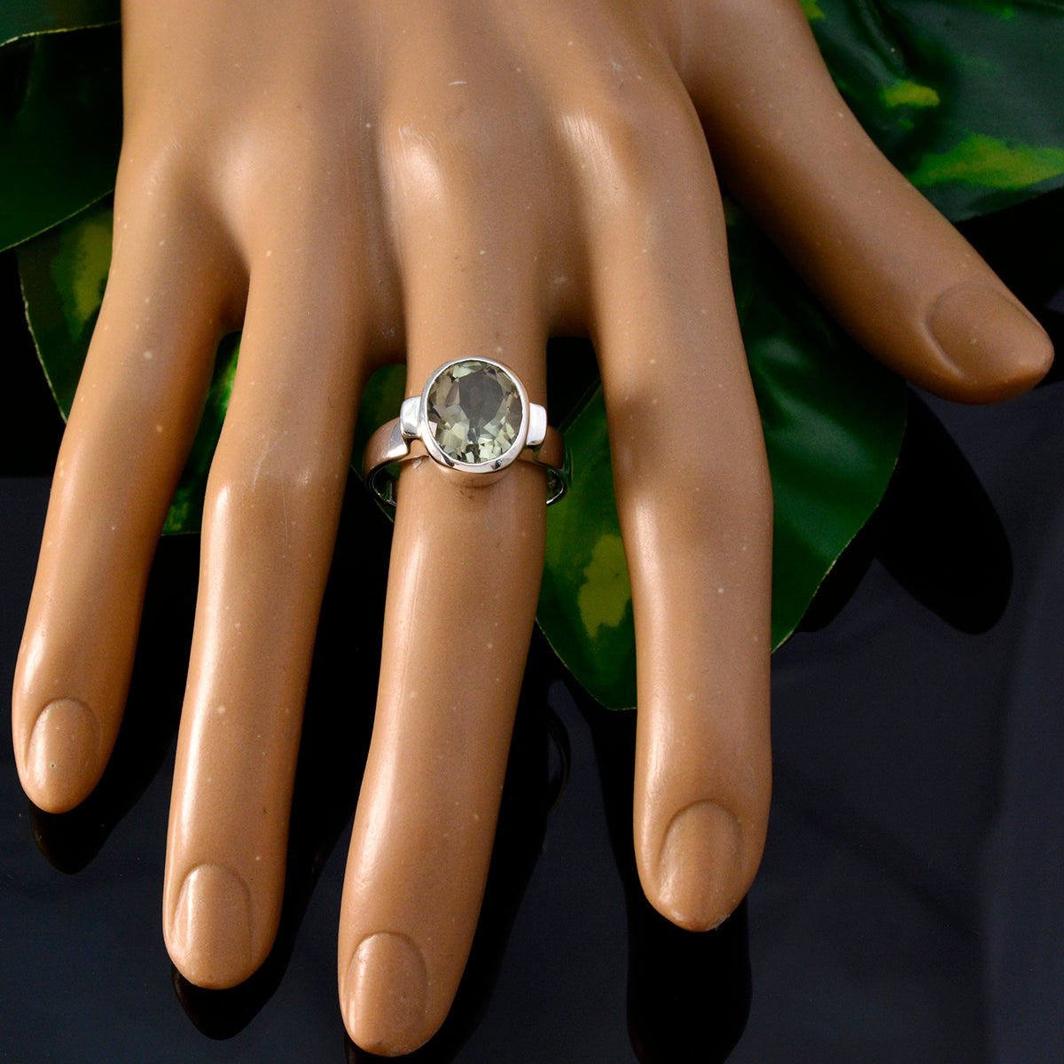 Liyana Glamorous Light Green Solitaire Ring