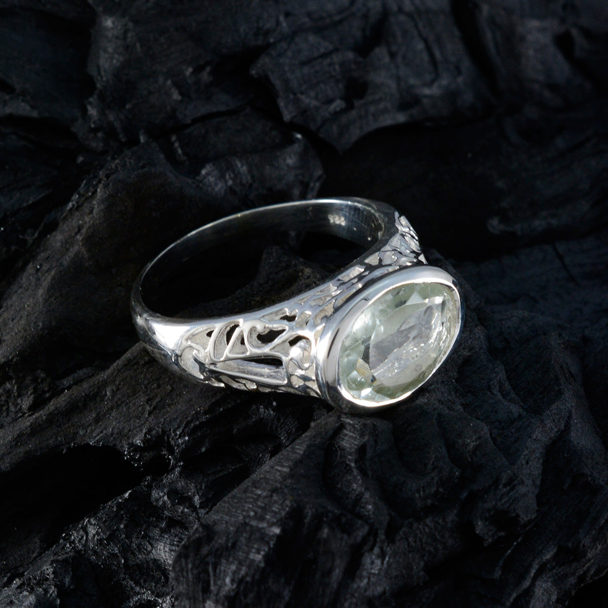 Violet Love Light Green Solitaire Ring