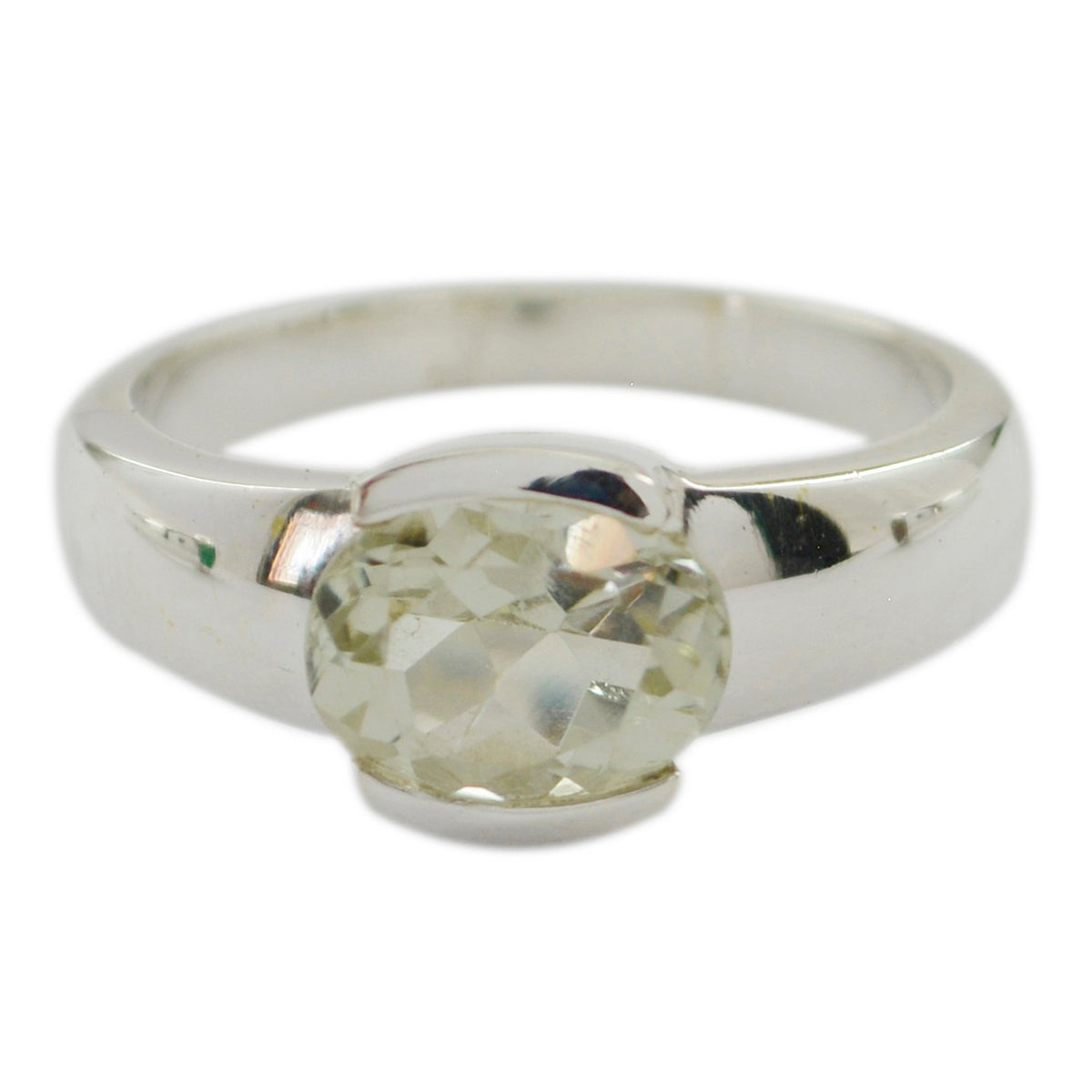 Kristine Glamorous Light Green Solitaire Ring Green Amethyst Green