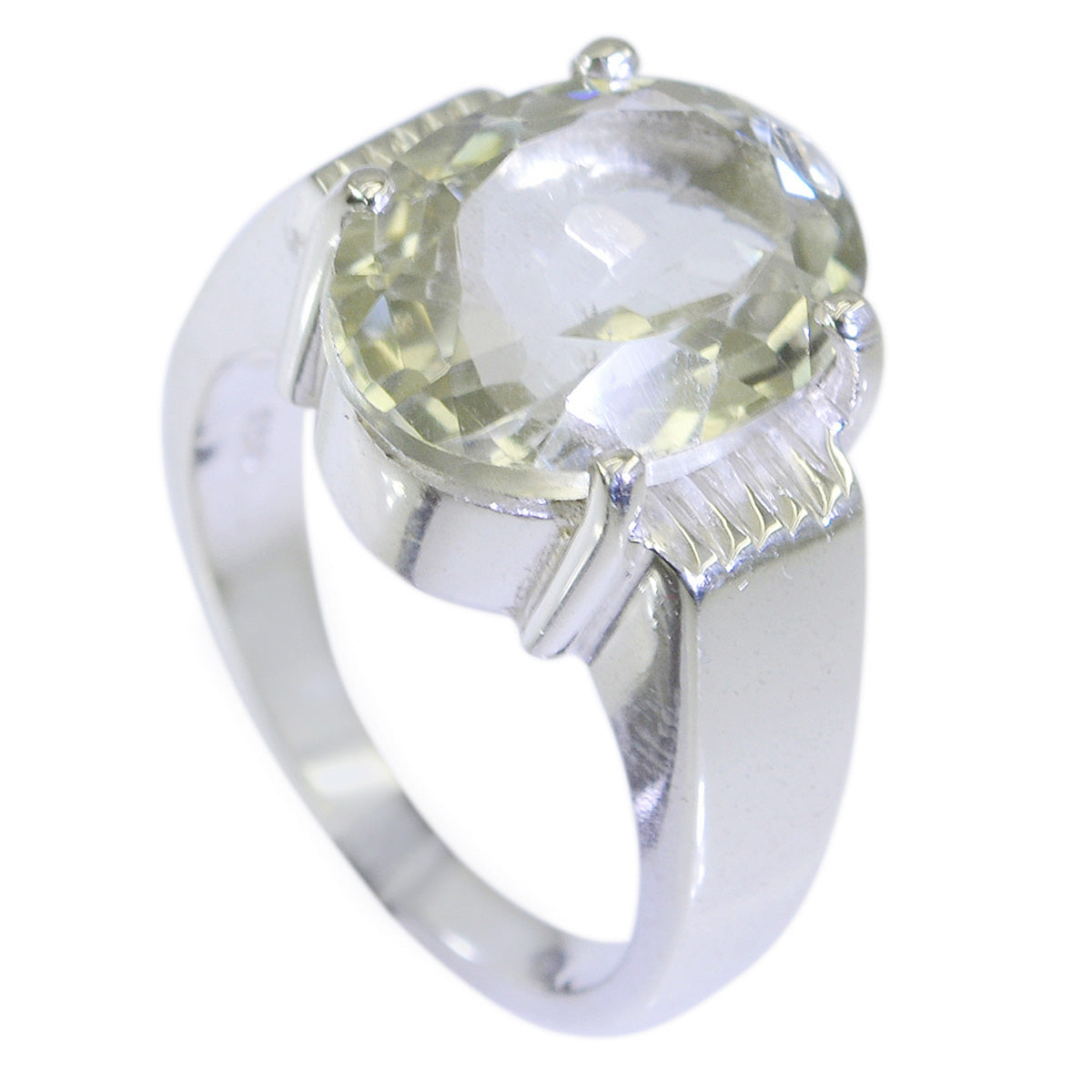 Zoe Retro Light Green Solitaire Ring Green Amethyst Green