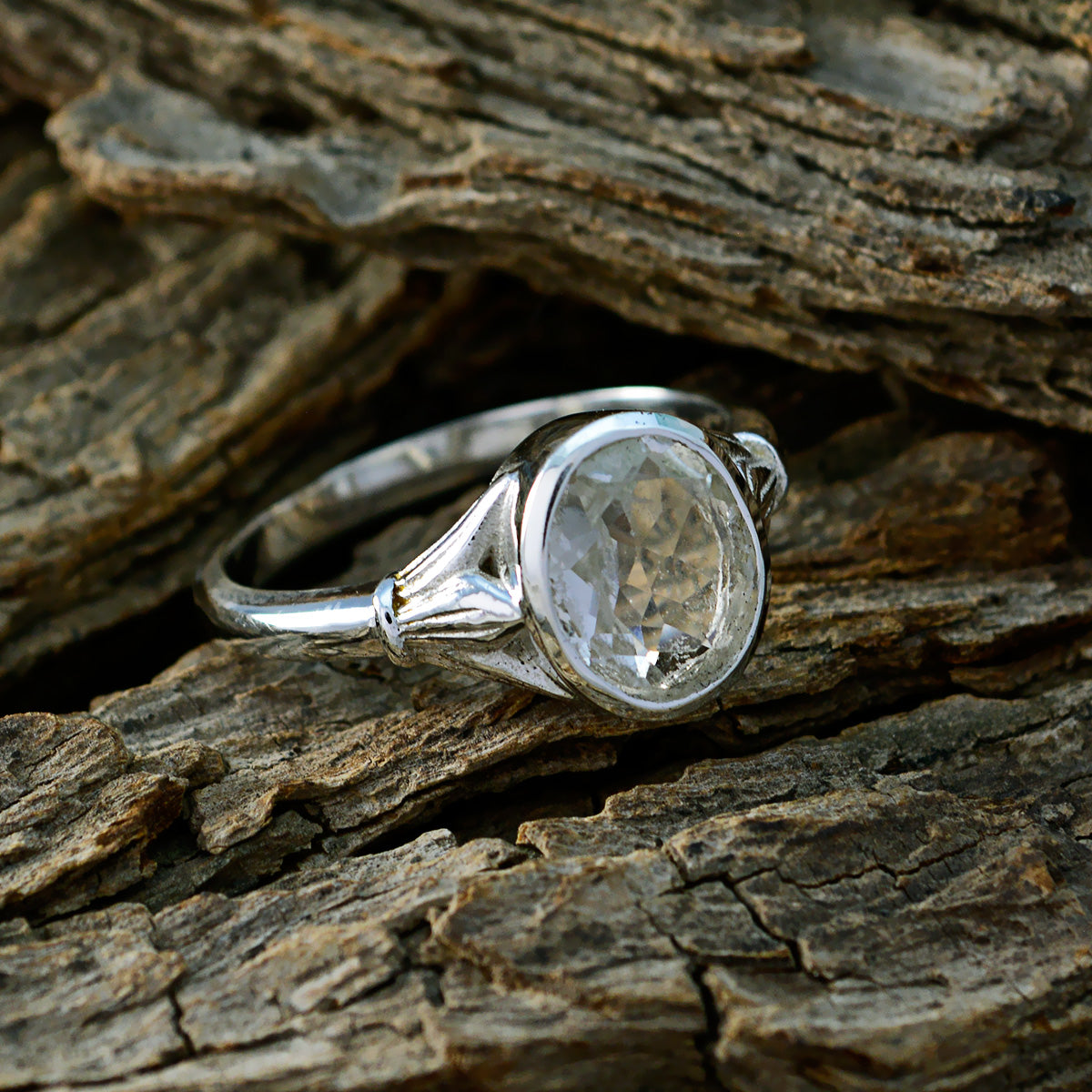 Luna Boho Light Green Solitaire Ring