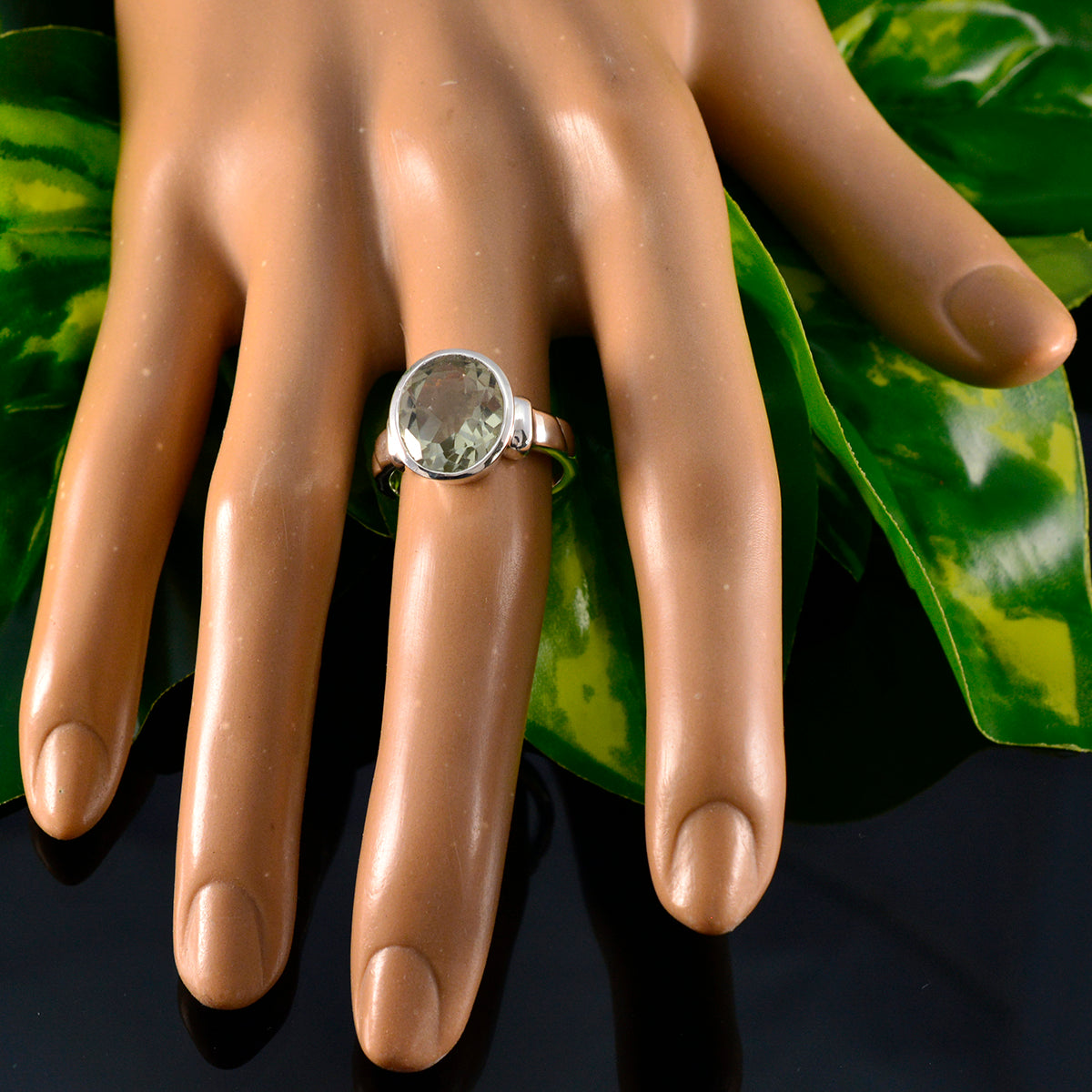 Daniela Graceful Light Green Solitaire Ring