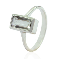 Autumn Cultural Light Green Solitaire Ring