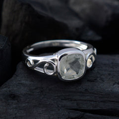 Ida Fairytale Light Green Solitaire Ring