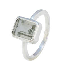 Siti Abstract Light Green Solitaire Ring