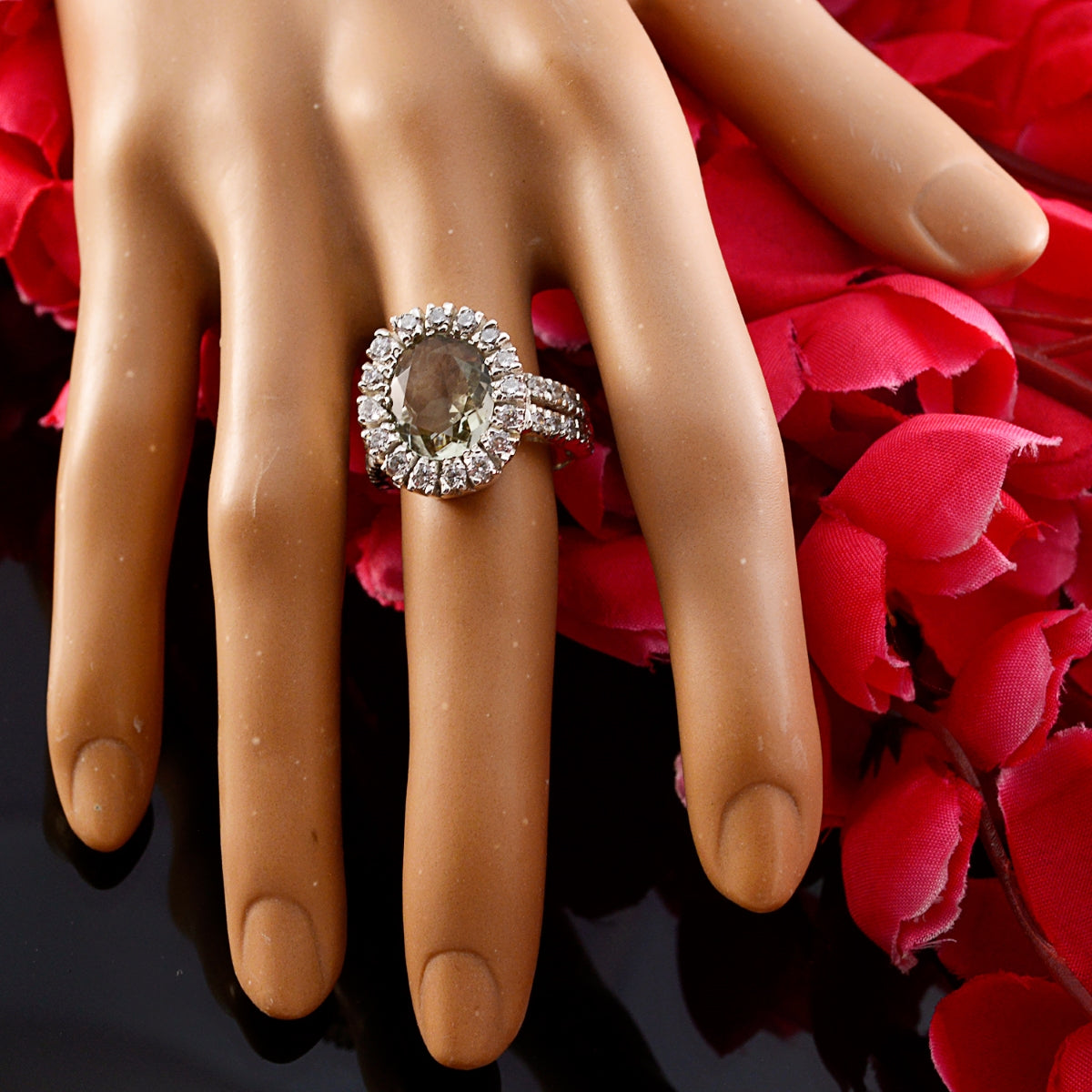 Riya Abstract Light Green Halo Ring