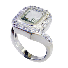 Araya Modern Light Green Halo Ring