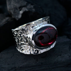 Lea engravings Red Solitaire Ring