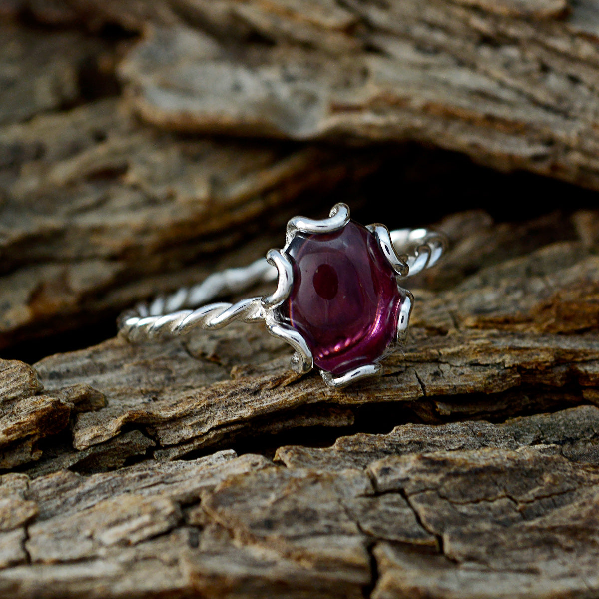 Agnes Twist Red Solitaire Ring