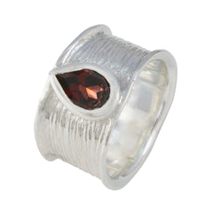 Natalia Victorian Red Solitaire Band