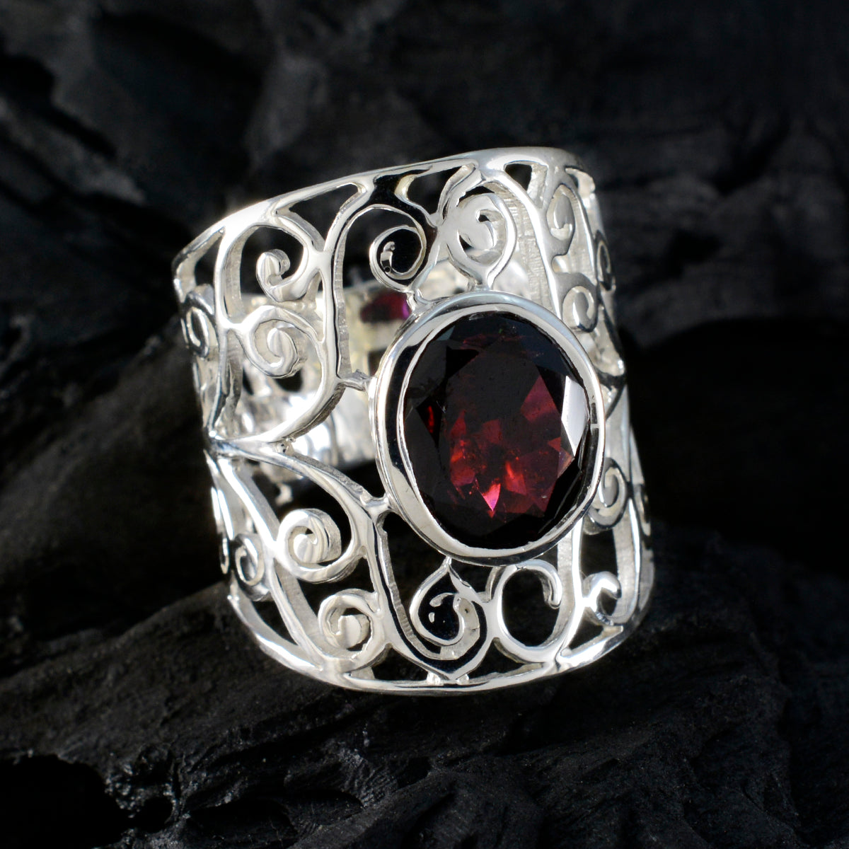 Rosa Filigree Red Solitaire Ring
