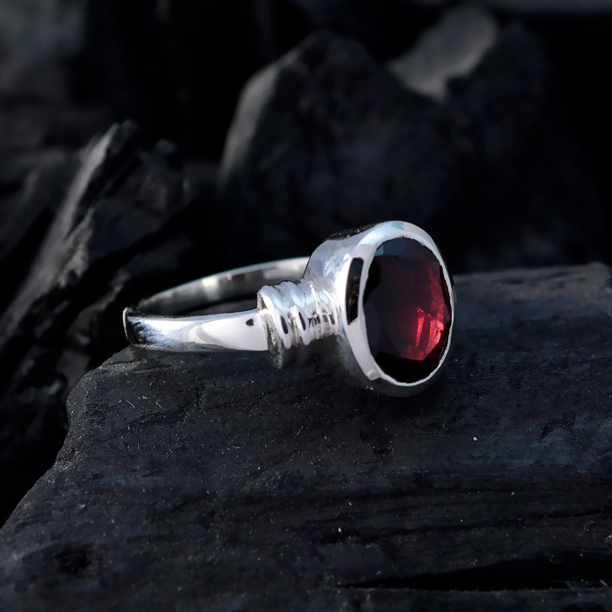 Lourdes Romantic Red Solitaire Ring