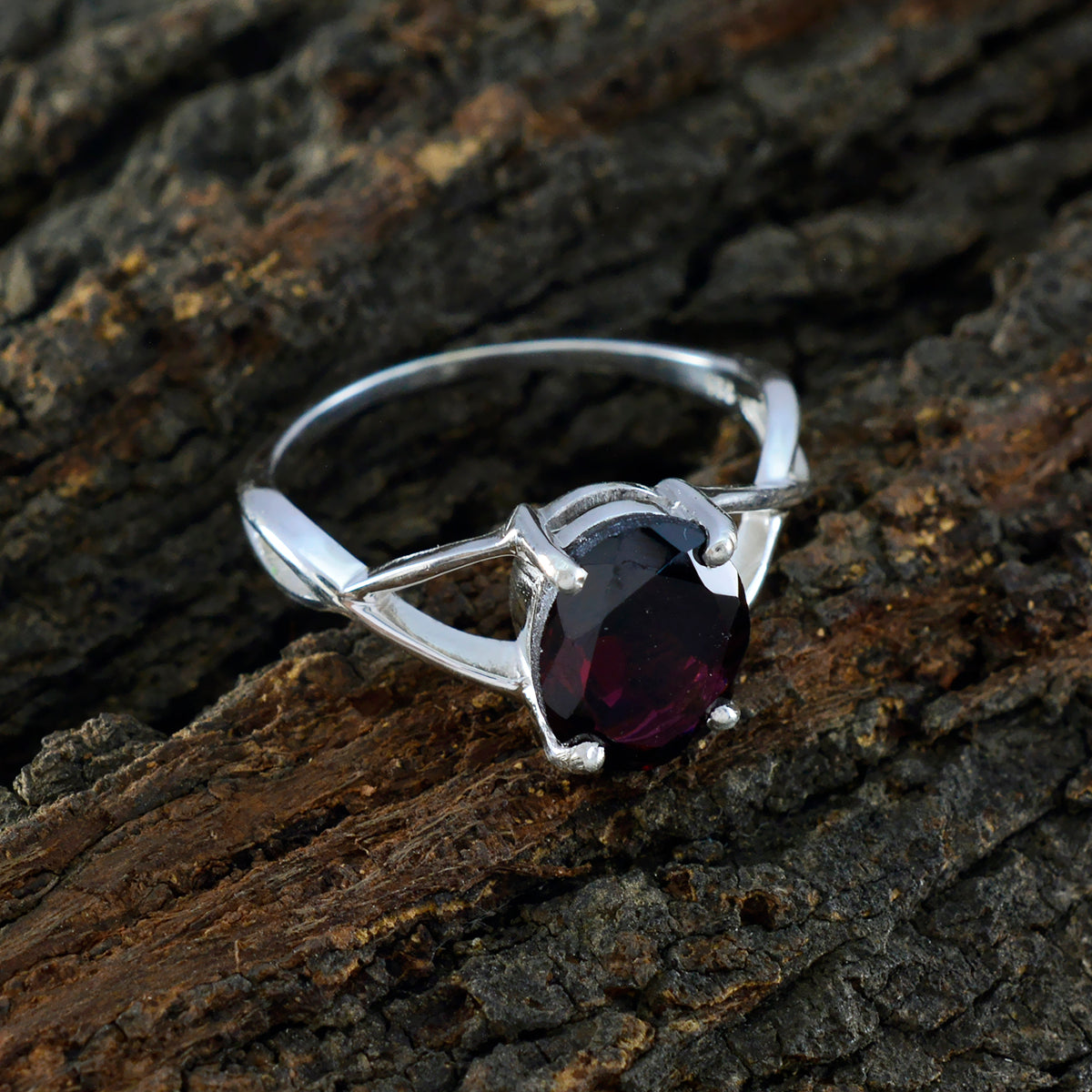 Sofia Feminine Red Solitaire Ring