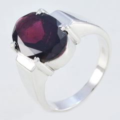 Natcha Vintage Red Solitaire Ring