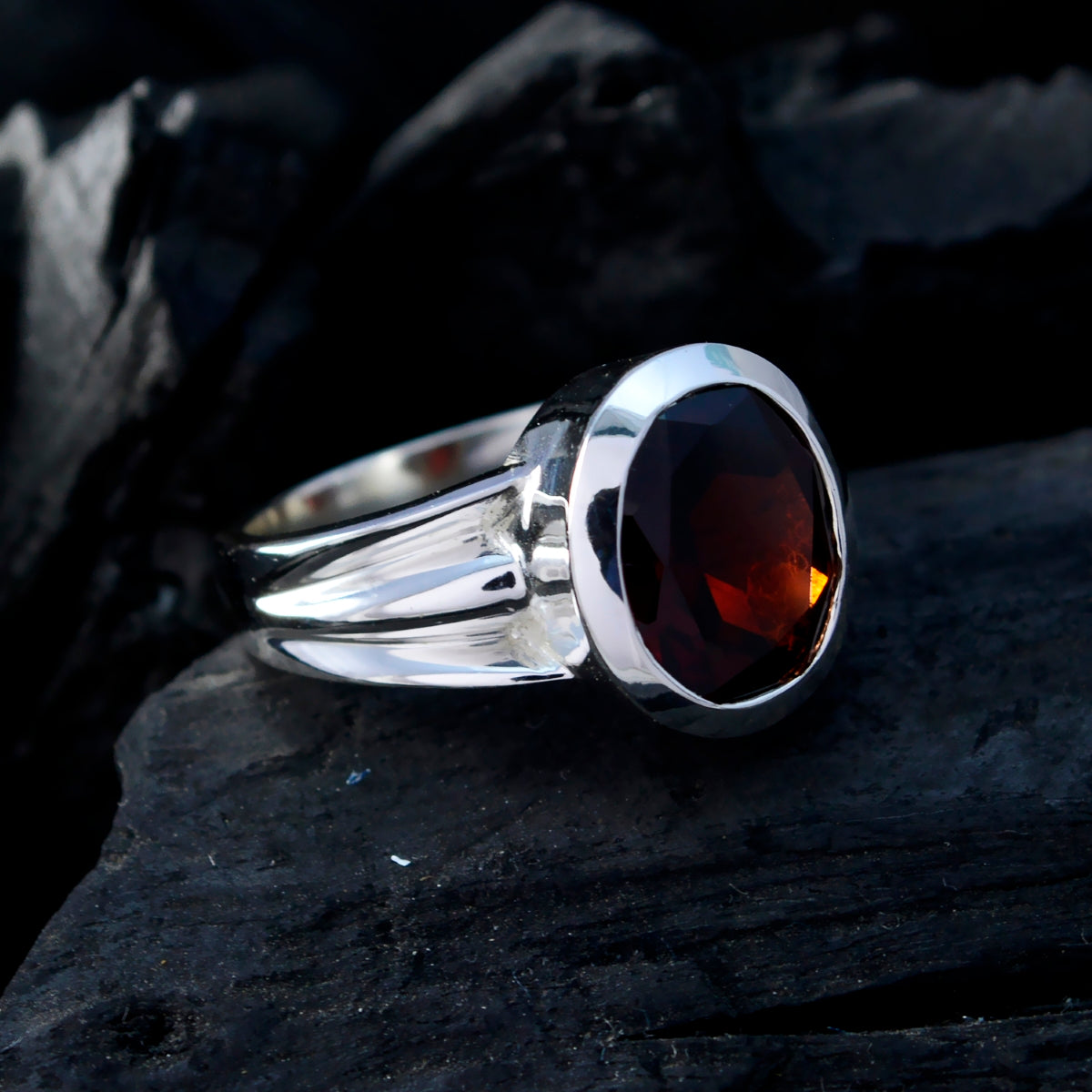Bianca Promise Red Solitaire Ring