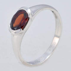 Claire Luxurious Red Solitaire Ring