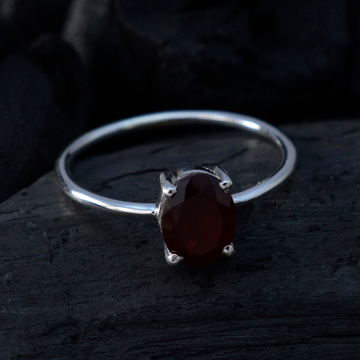 Li Lee Sophisticated Red Solitaire Ring