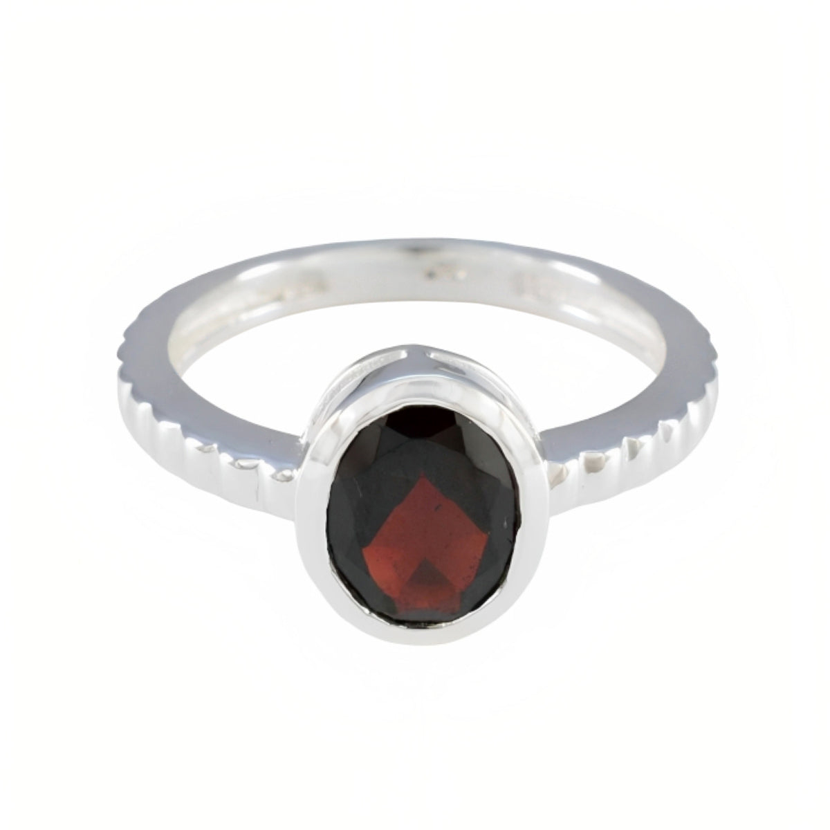 Dewi Cultural Red Solitaire Ring Garnet Red