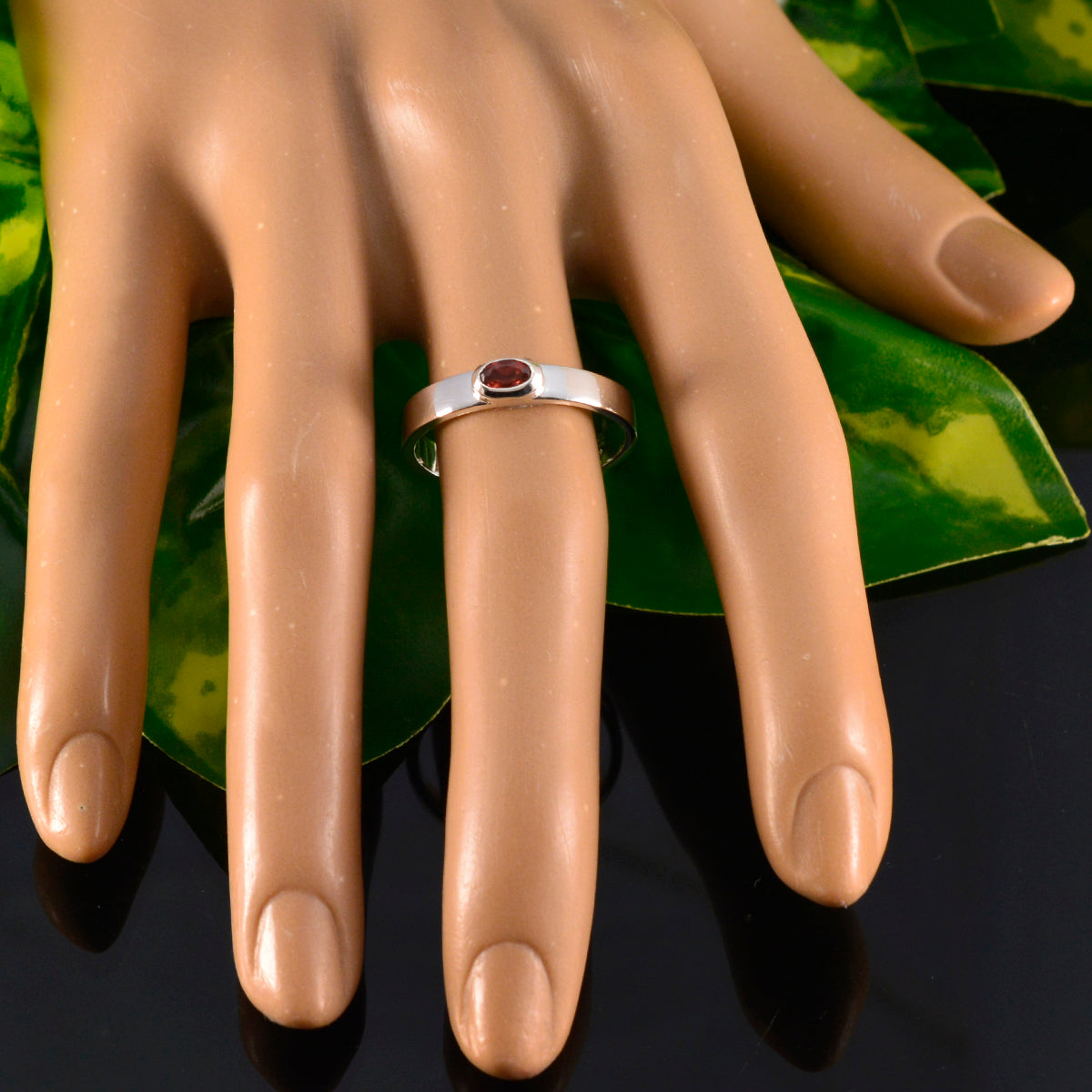 Jiwoo Trendy Red Solitaire Ring