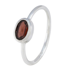 Mei Luxurious Red Solitaire Ring