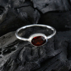 Isla Feminine Red Solitaire Ring