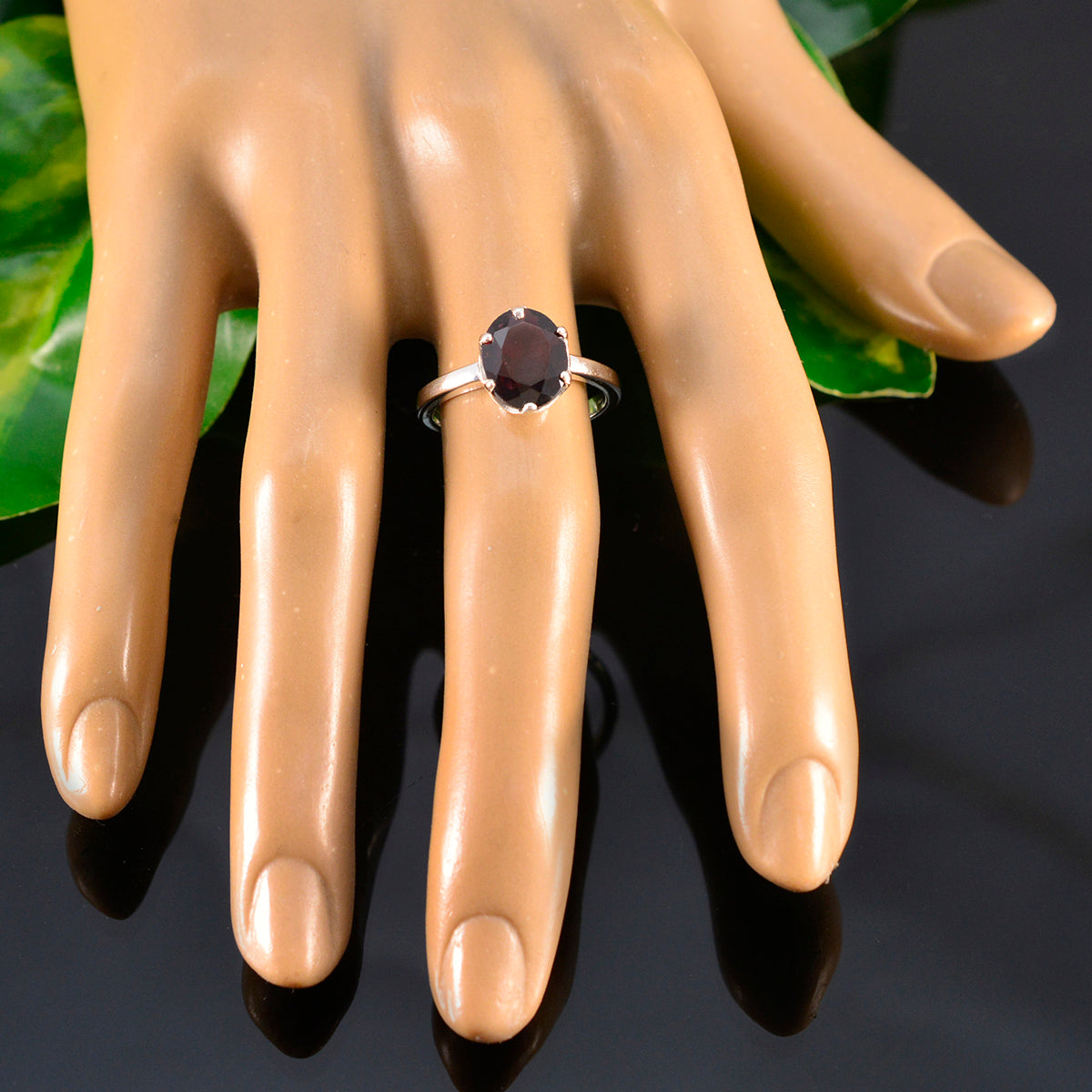 Nari Sophisticated Red Solitaire Ring