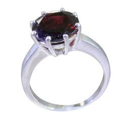 Xiu Glamorous Red Solitaire Ring