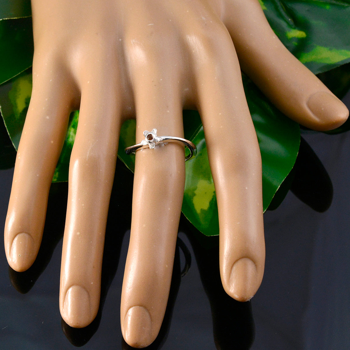 Rina Trendy Red Solitaire Ring