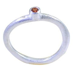 Audrey Glamorous Red Solitaire Ring