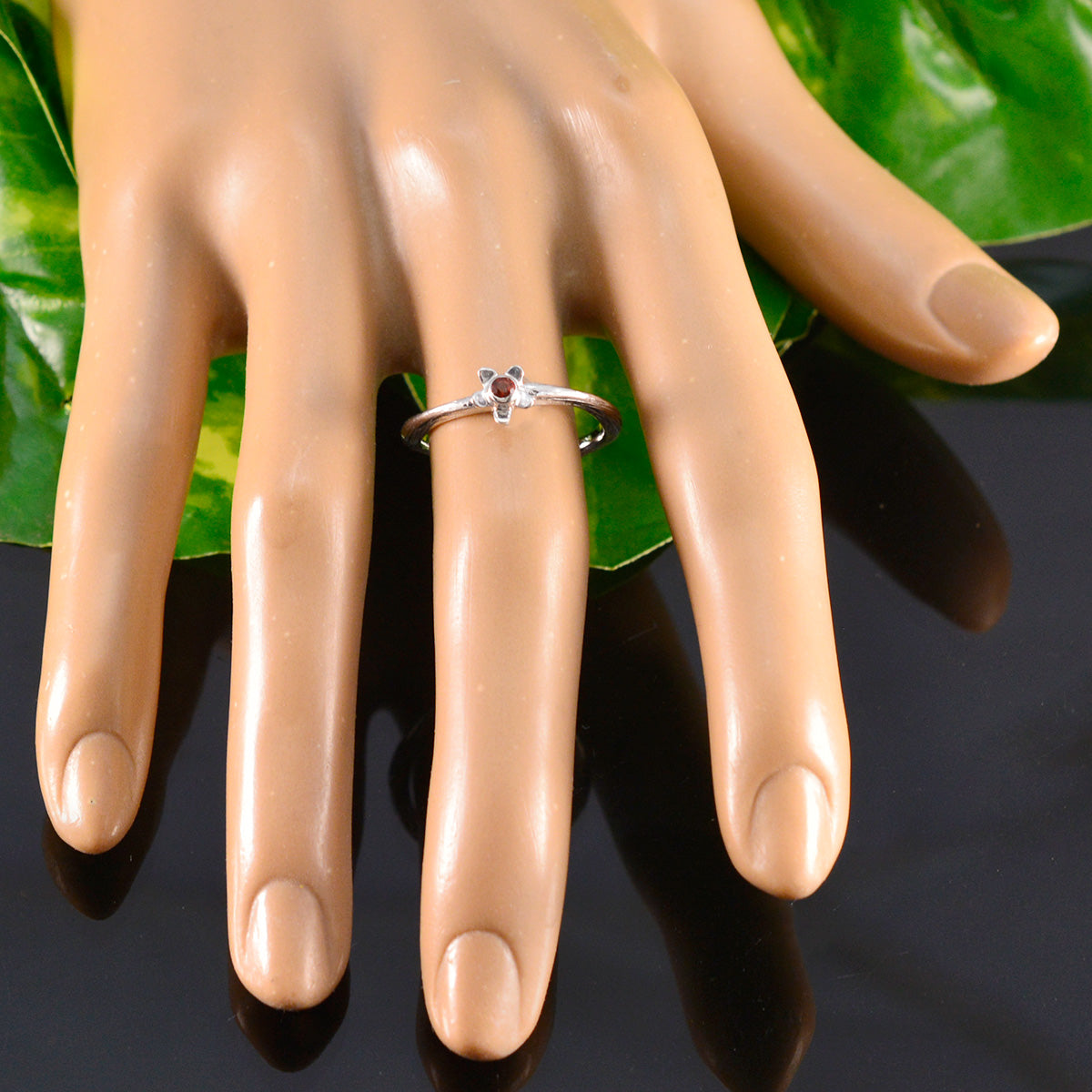 Maria Glamorous Red Solitaire Ring
