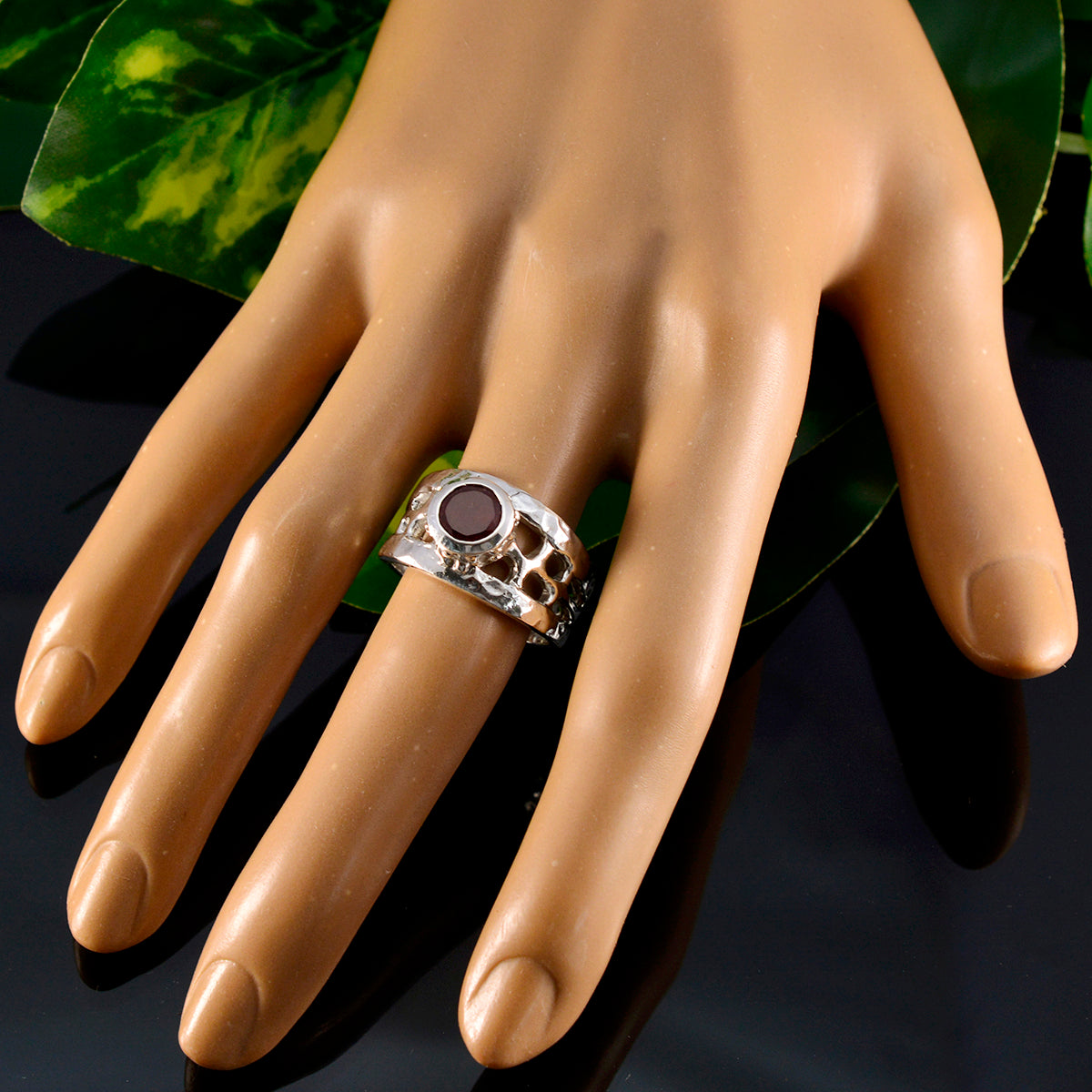 Bella Filigree Red Solitaire Ring