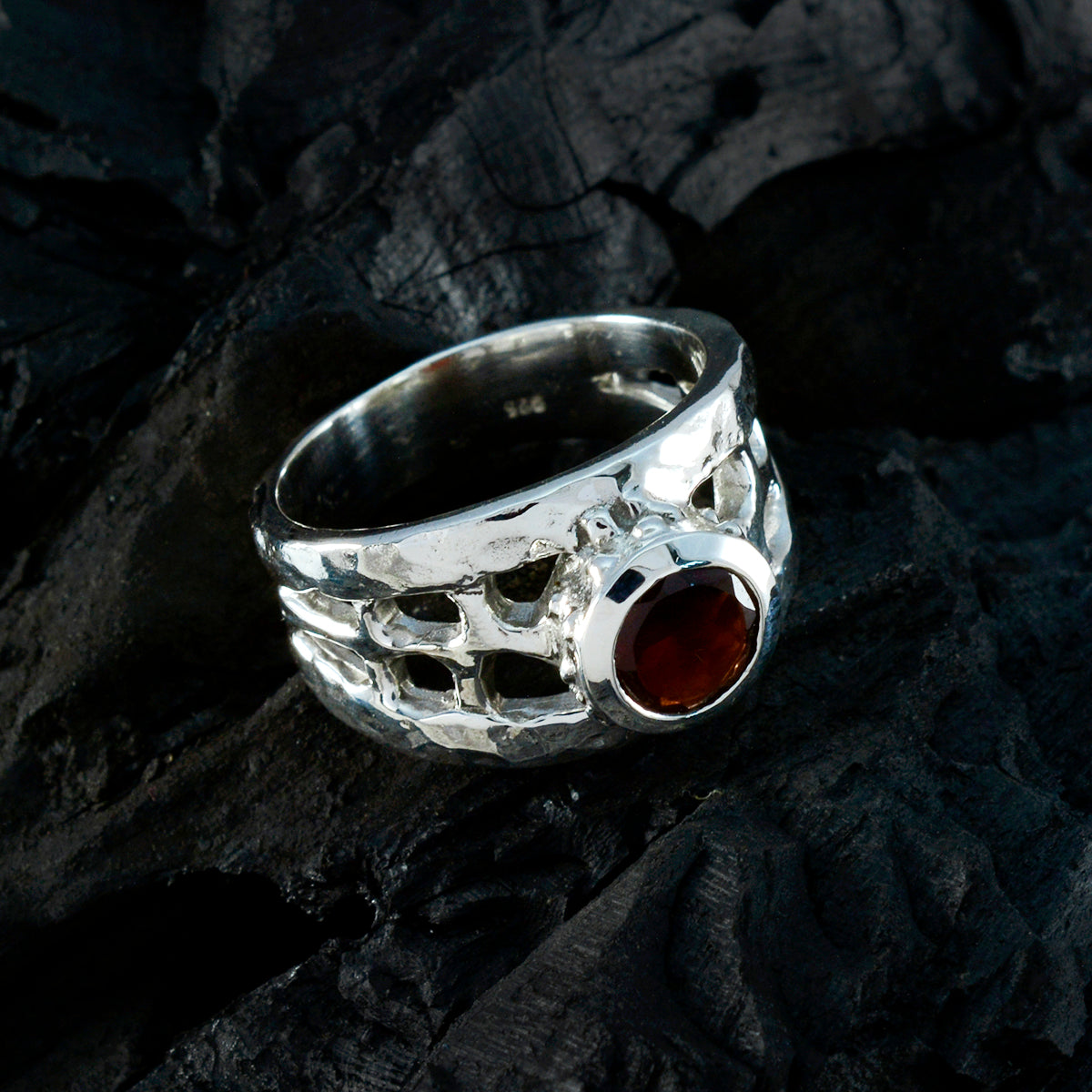 Bella Filigree Red Solitaire Ring