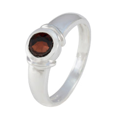 Natcha Glamorous Red Solitaire Ring
