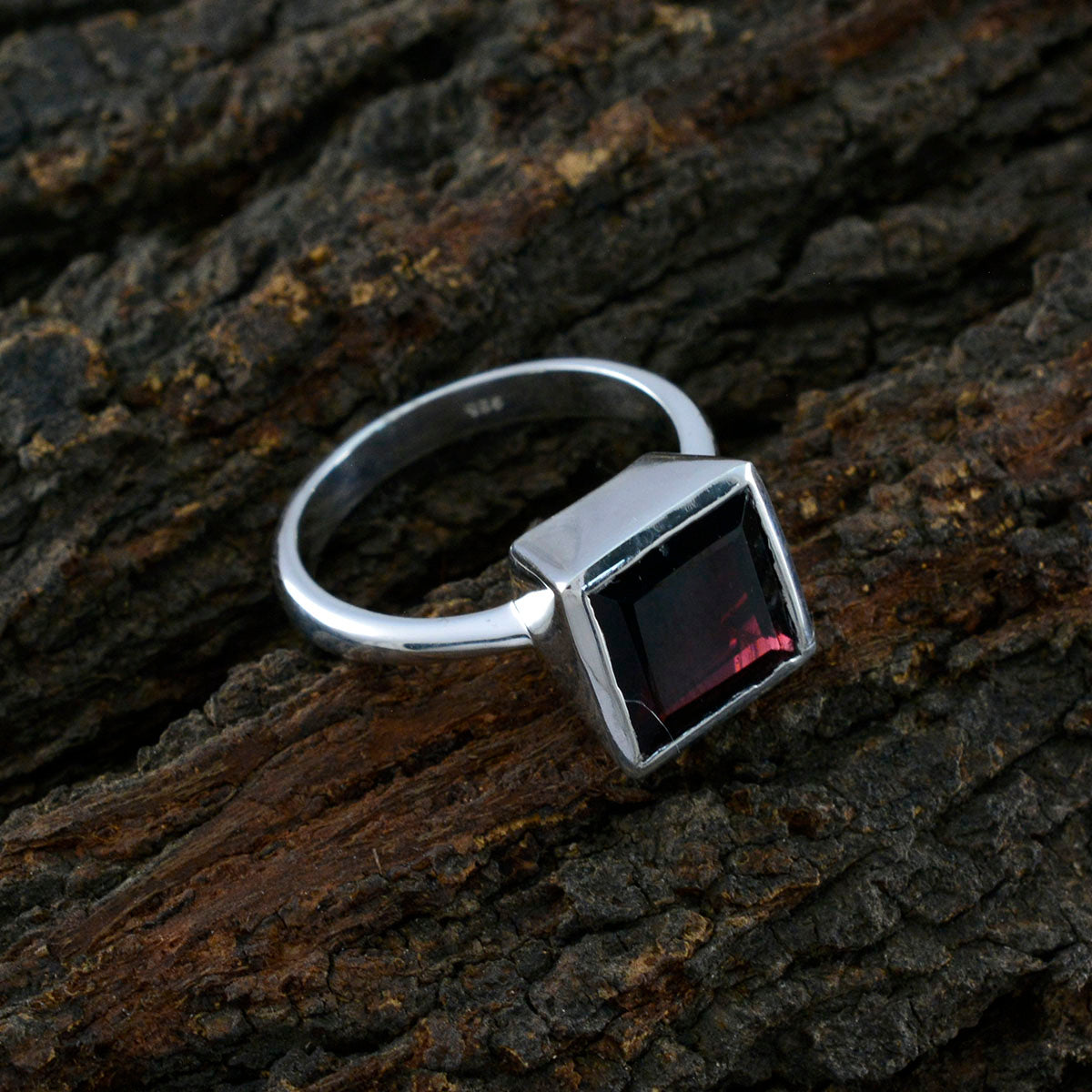 Liyana Boho Red Solitaire Ring
