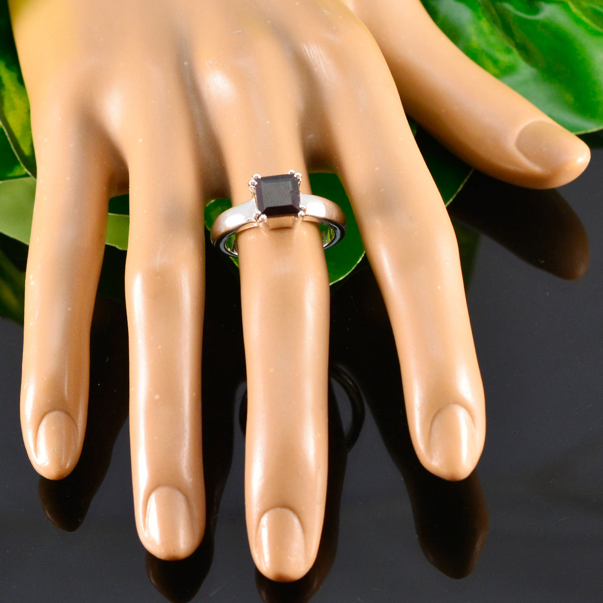 Emma Glamorous Red Solitaire Ring