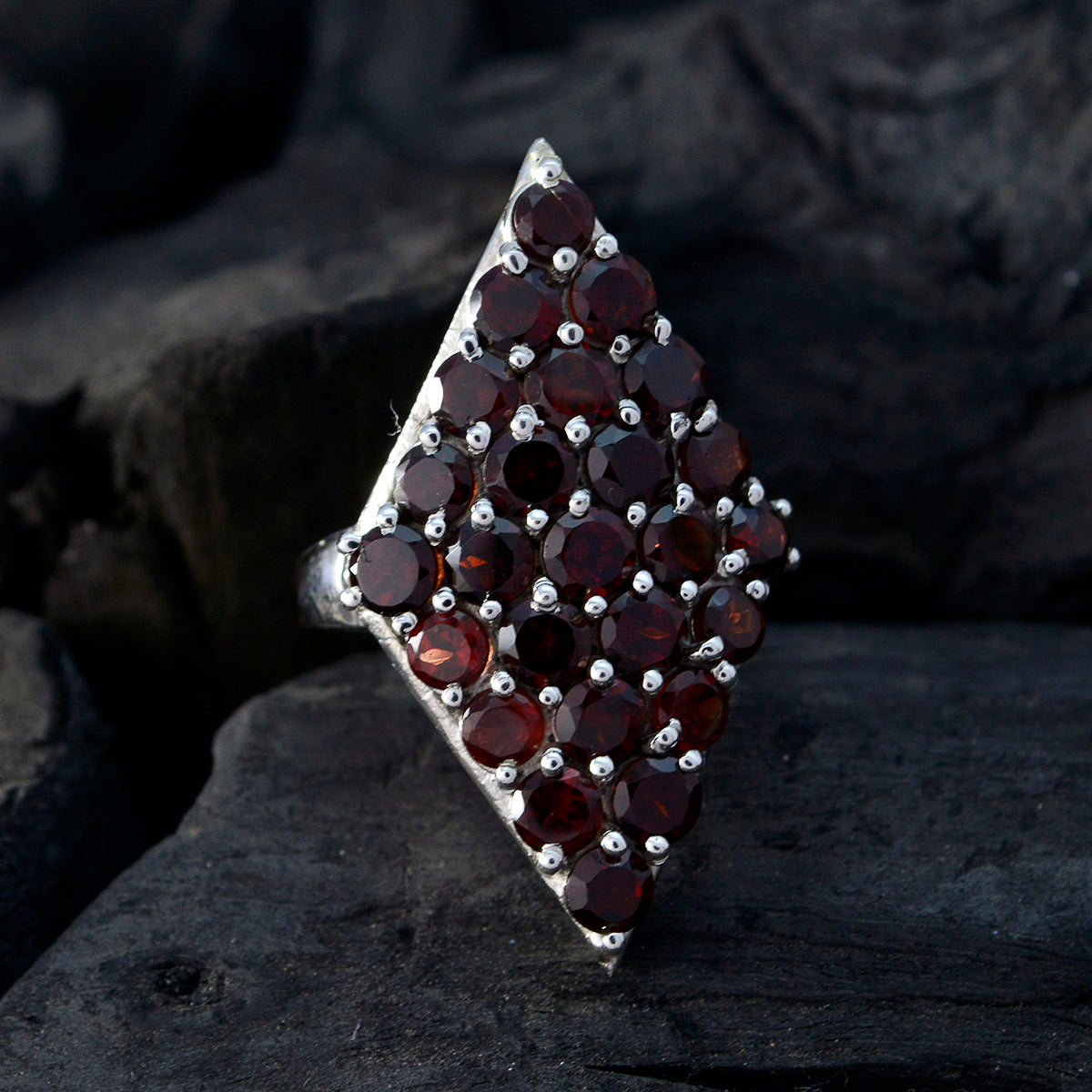 Natcha Signet Red multiple Ring