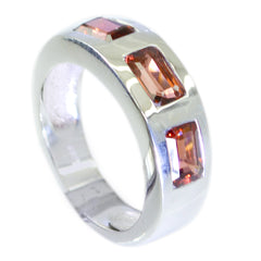 Antonia Modern Red Trilogy Band