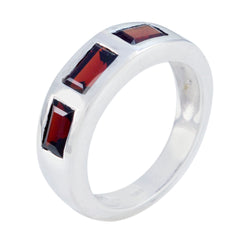 Antonia Modern Red Trilogy Band