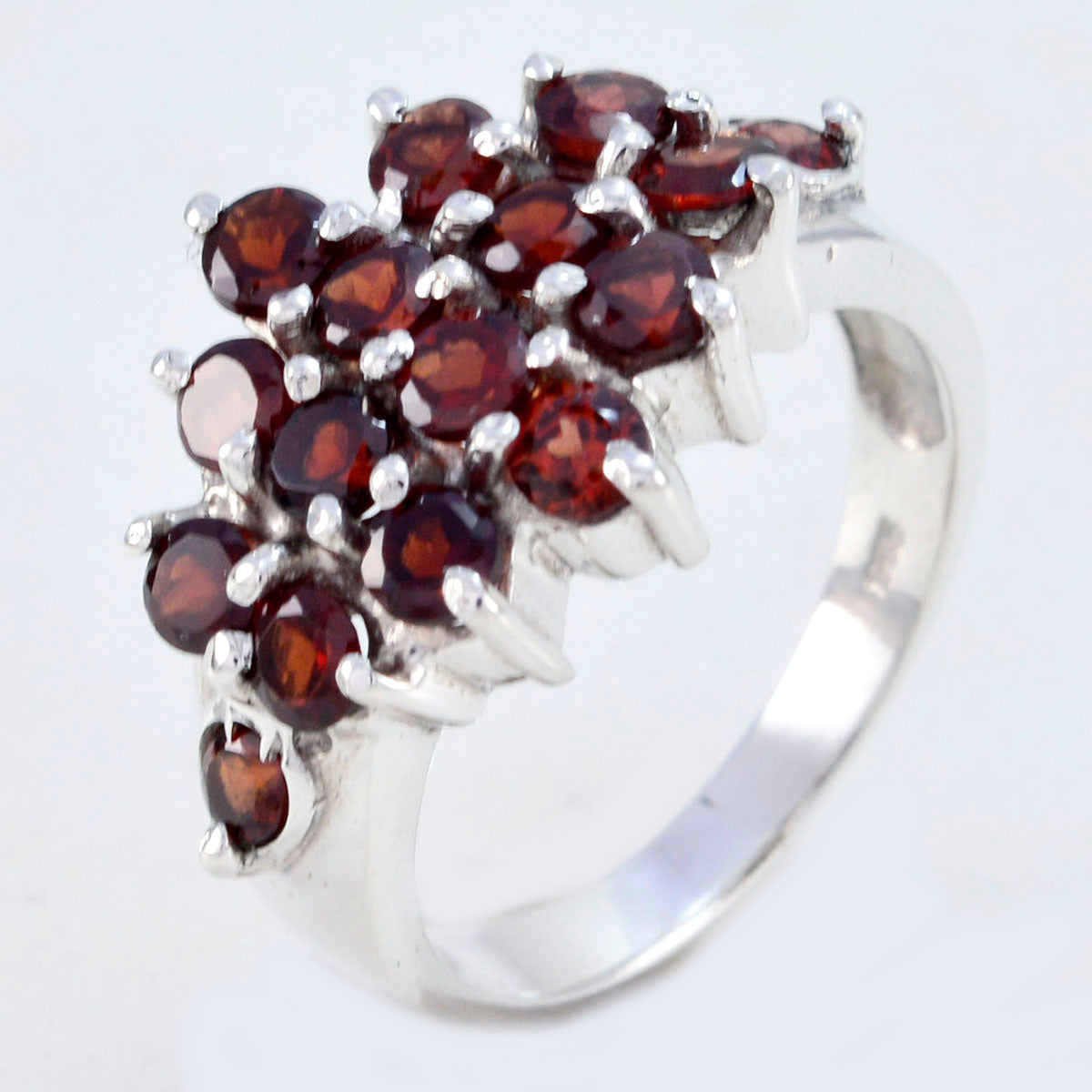 Saanvi Glamorous Red multiple Ring