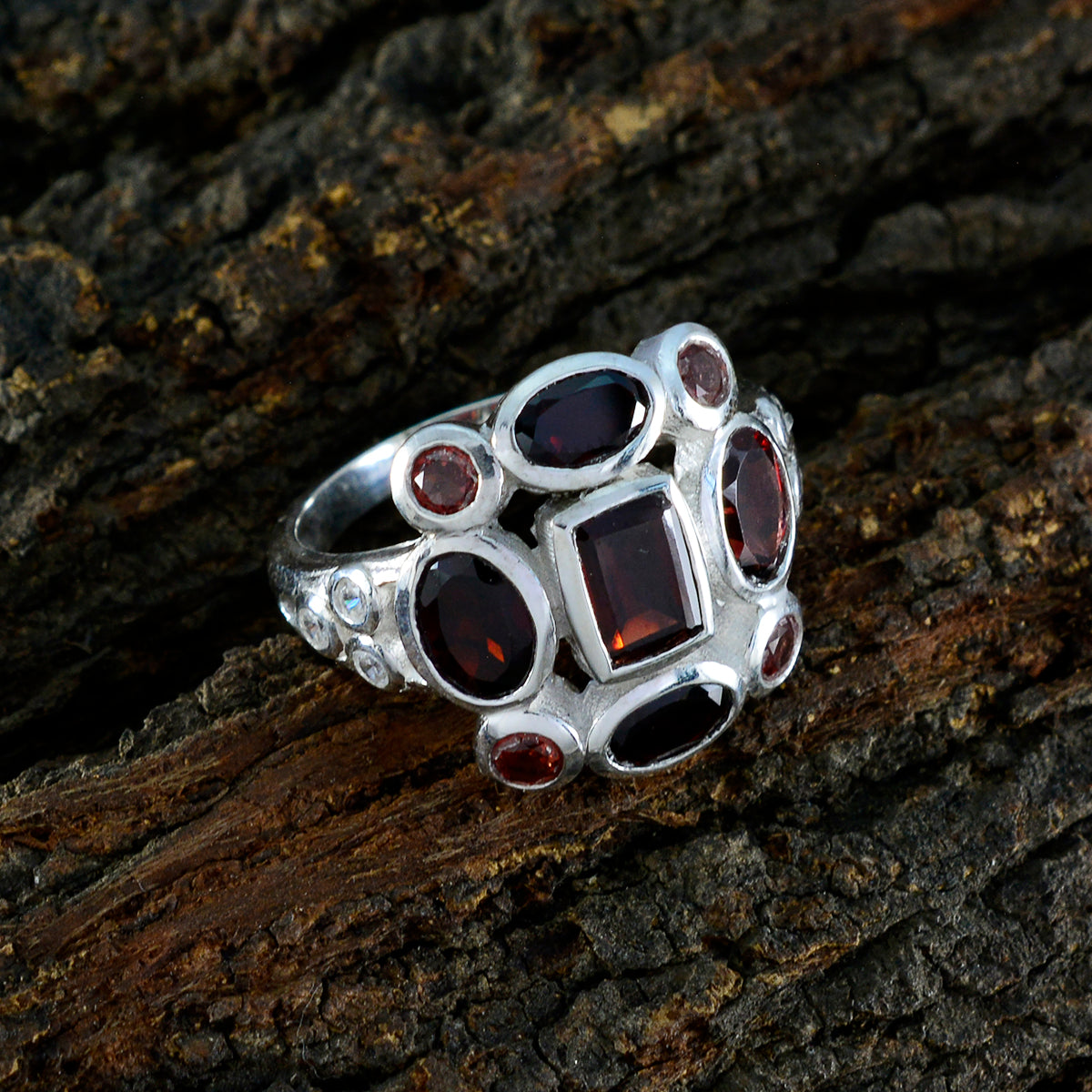 Joaquina Signet Red Navratna Ring